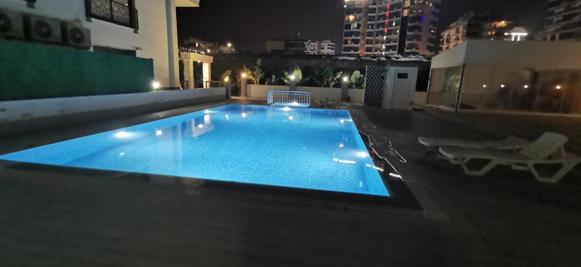Denize Yakin Lueks Apartament *