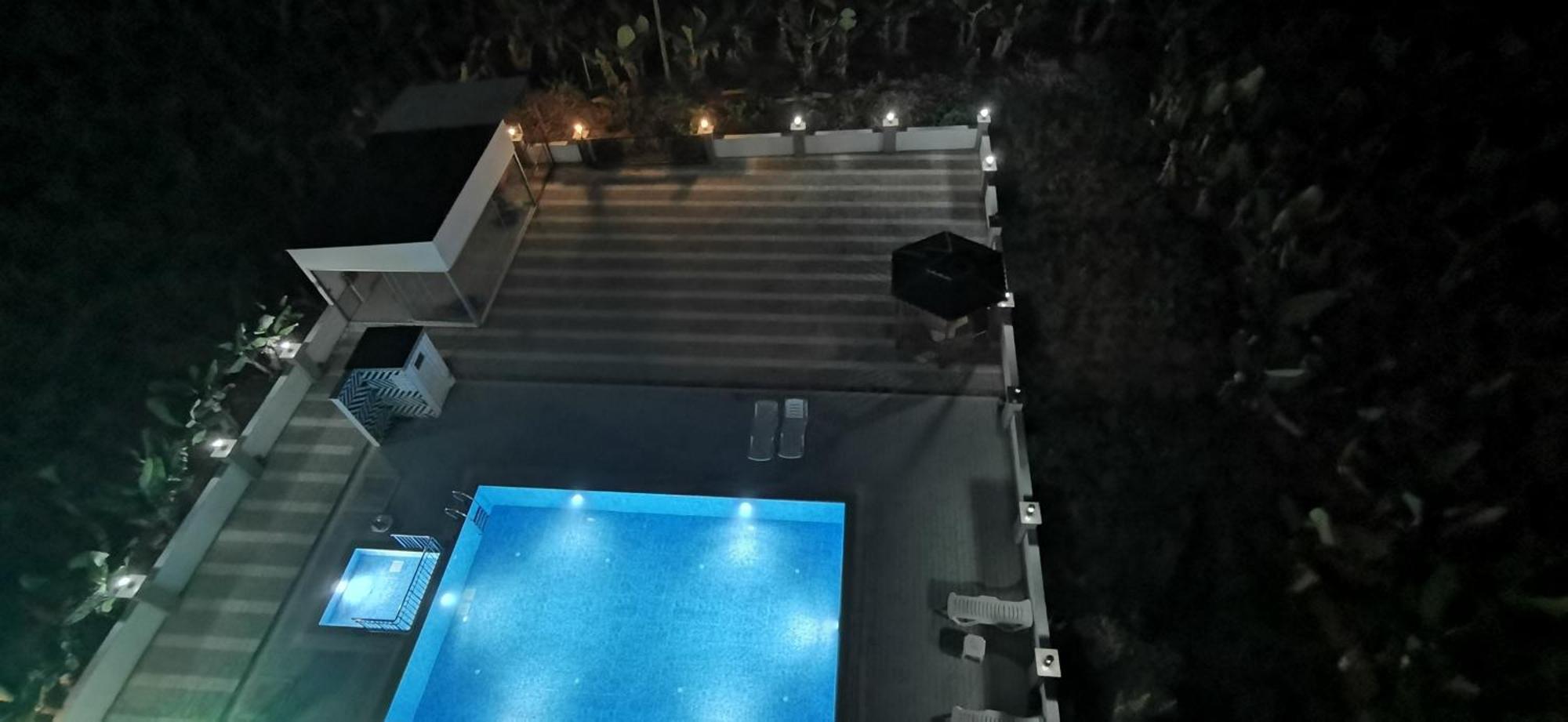 Apartament Denize Yakin Lueks