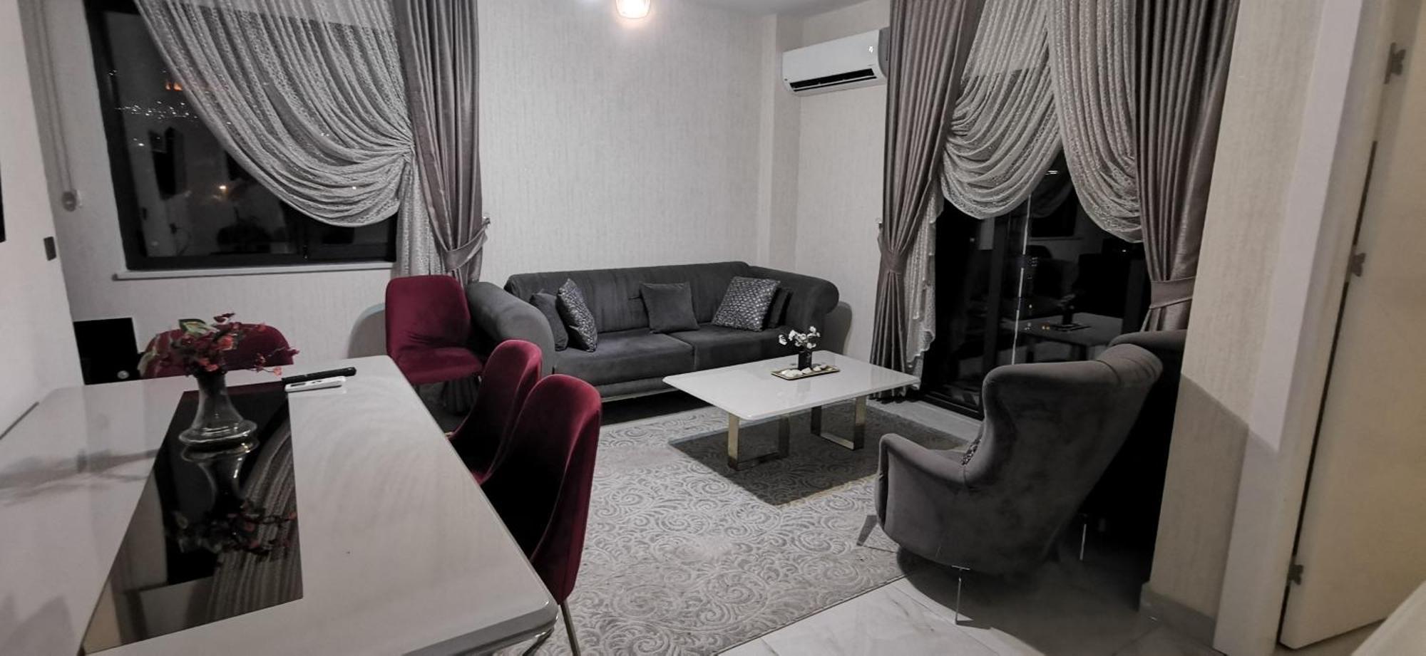 Apartament Denize Yakin Lueks *